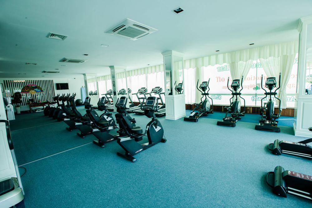 Green Palace Hotel Пном Пен Екстериор снимка
