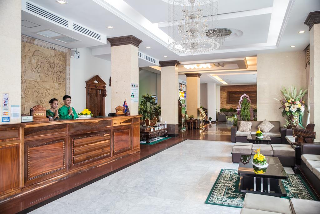 Green Palace Hotel Пном Пен Екстериор снимка