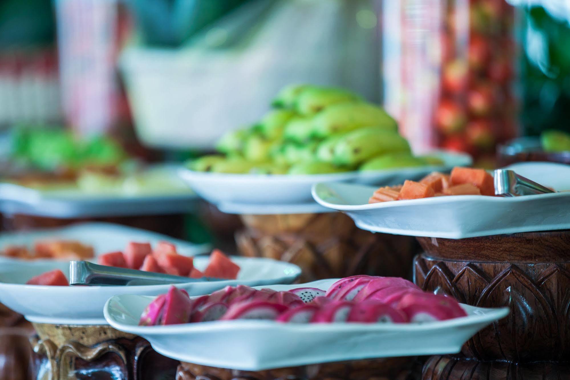Green Palace Hotel Пном Пен Екстериор снимка