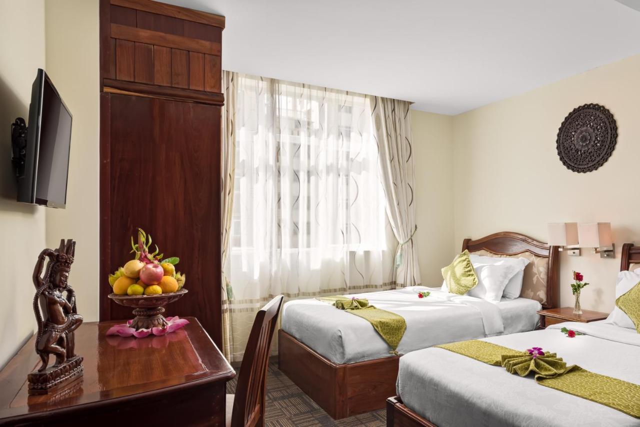 Green Palace Hotel Пном Пен Екстериор снимка