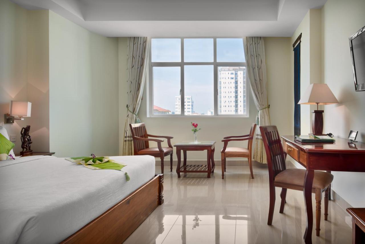 Green Palace Hotel Пном Пен Екстериор снимка